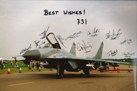 Une escadrille un peux spéciale ces Mig29 ex allemagne de l'Est. Certains de ses pilotes étaient Américain!